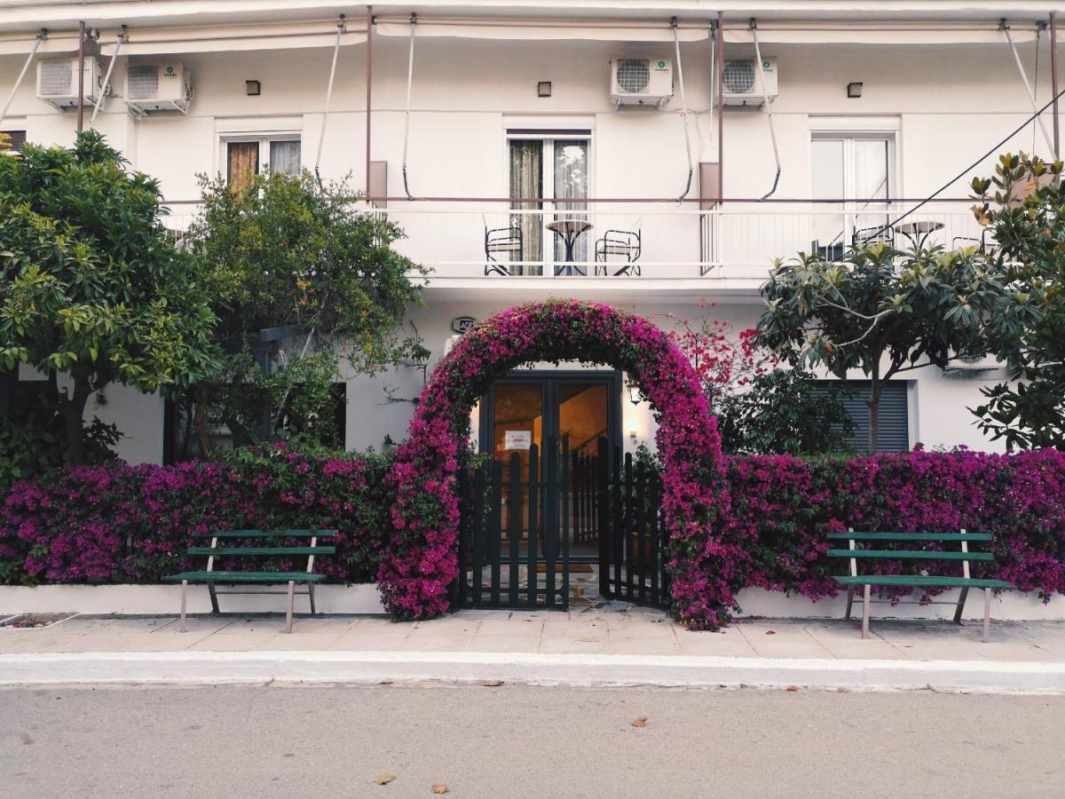 Hotel Ritsa Kamena Vourla Exterior foto